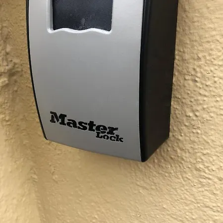 Cheerful 4 Bedroom Town House With Bbq, Galway