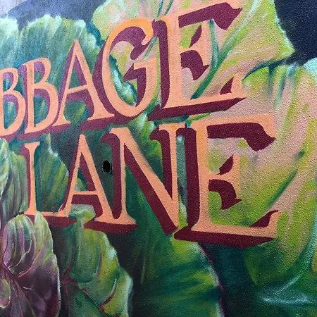 Casa vacanze Cheerful 4 Bedroom Town House With Bbq,